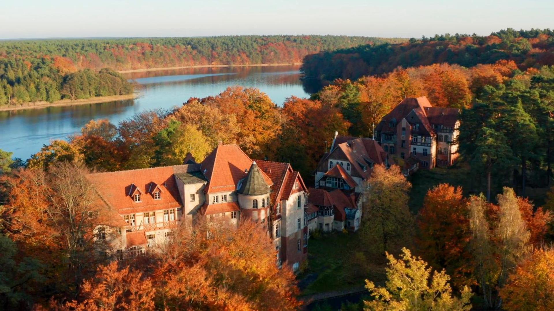 Parkresidenz Lychen, Ferienwohnung 8 Bagian luar foto